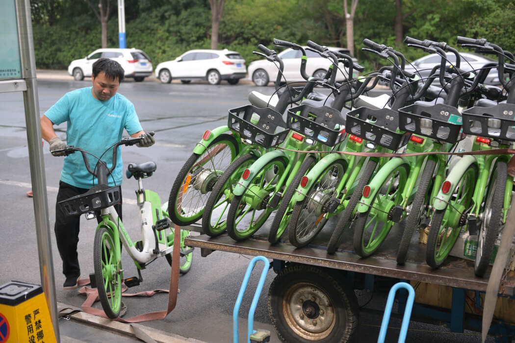 追著星光與晨光，守護(hù)城市通行“最后一公里”2