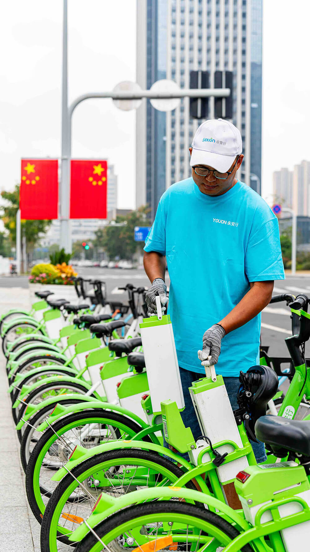 永安行運營員：日均換電量達300多次